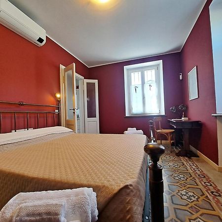 Casa Nini - Holidays In Oltrepo Torrazza Coste المظهر الخارجي الصورة